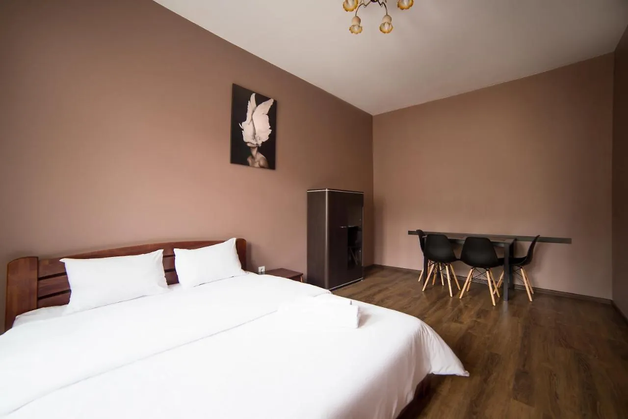 Aparthotel Na Mytniy Λβιβ Ξενοδοχείο